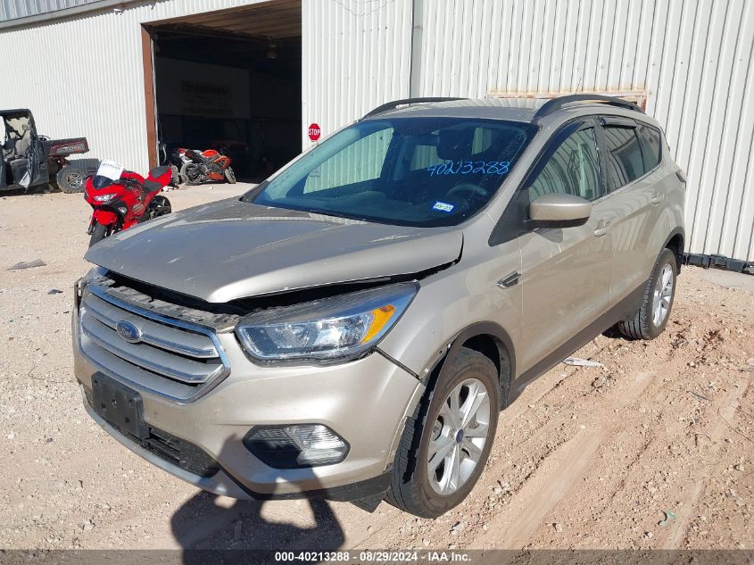 1FMCU9GD8JUD42140 2018 FORD ESCAPE - Image 2