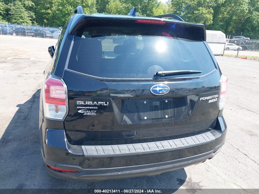 2017 SUBARU FORESTER 2.5I LIMITED - JF2SJARC9HH574507