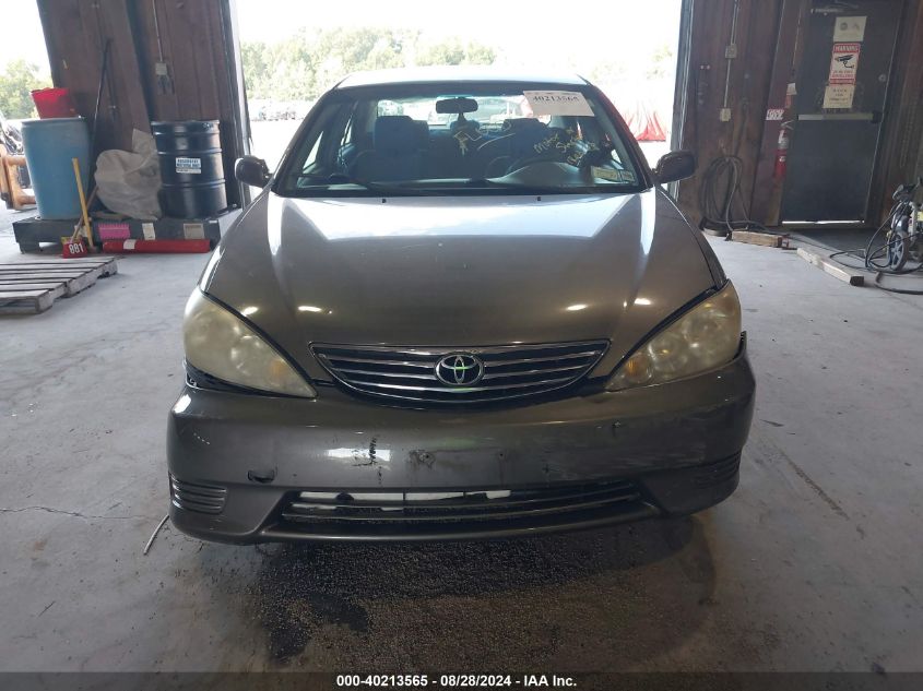 2005 Toyota Camry Le VIN: 4T1BE32K15U622354 Lot: 40213565