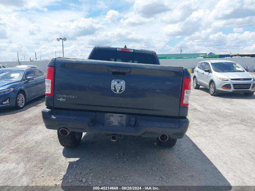 2019 Ram 1500 Big Horn/Lone Star Quad Cab 4X2 6'4 Box VIN: 1C6RREBT1KN635713 Lot: 40214668