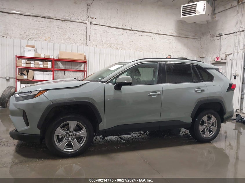 VIN 2T3W1RFV0PW272150 2023 TOYOTA RAV4 XLE
