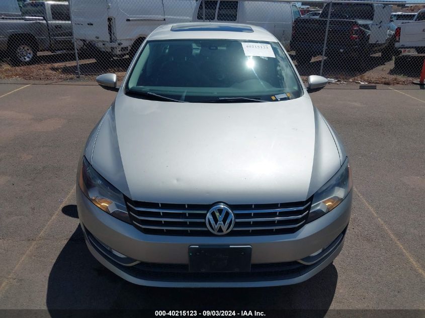 2012 Volkswagen Passat 2.5L Sel Premium VIN: 1VWCP7A30CC004009 Lot: 40215123