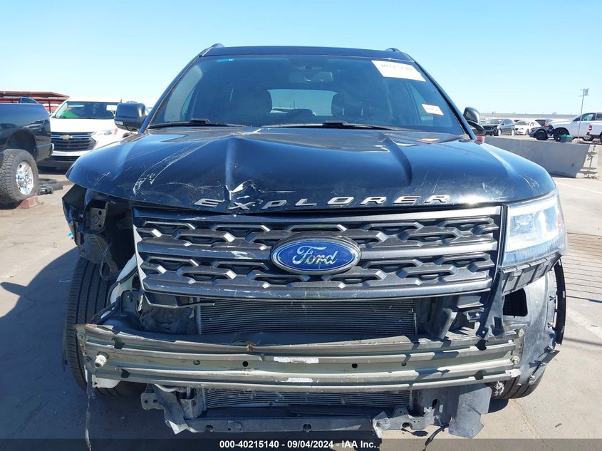 VIN 1FM5K7D84JGA24959 2018 FORD EXPLORER XLT