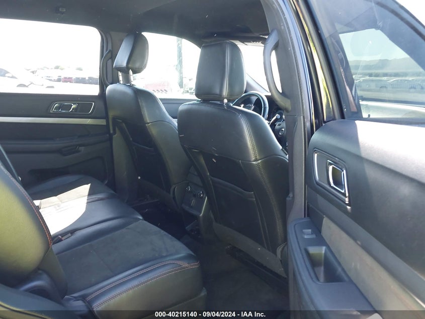 VIN 1FM5K7D84JGA24959 2018 FORD EXPLORER XLT