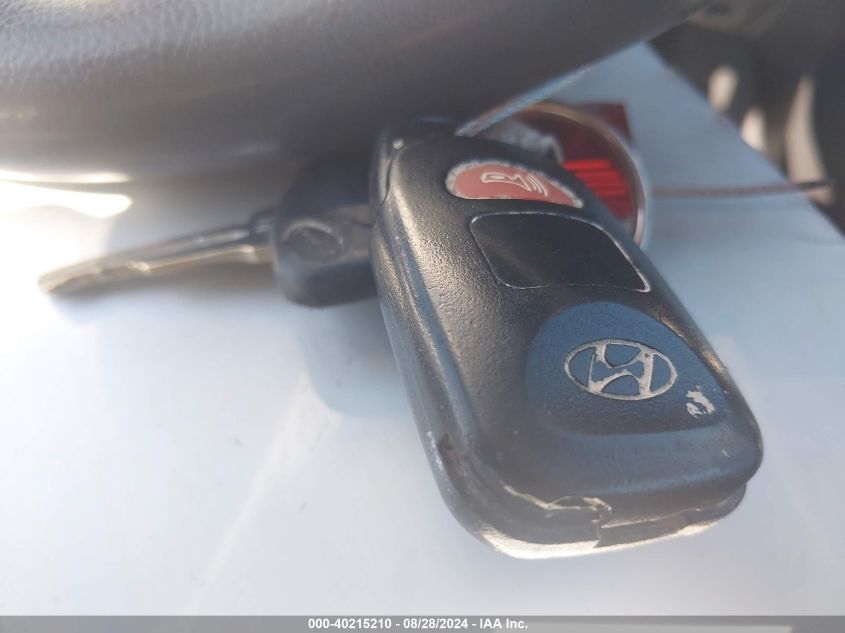 5NPDH4AE3CH129983 2012 Hyundai Elantra Gls