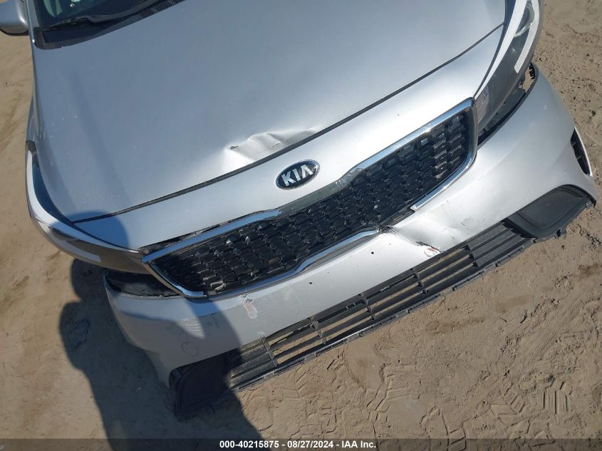 2018 Kia Forte Lx VIN: 3KPFL4A71JE196110 Lot: 40215875