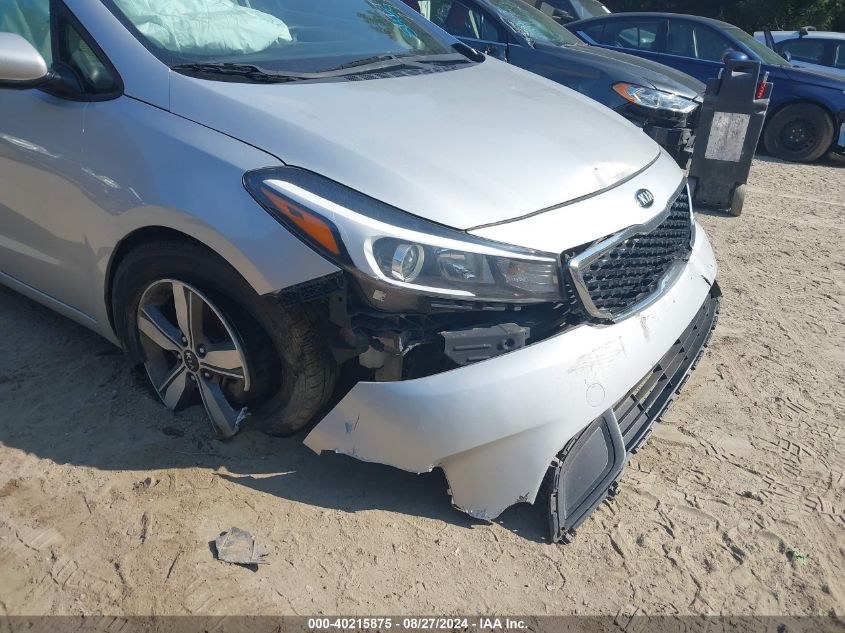 2018 Kia Forte Lx VIN: 3KPFL4A71JE196110 Lot: 40215875