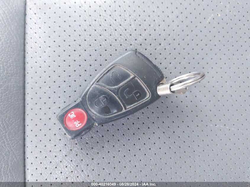 2002 Mercedes-Benz E 320 4Matic VIN: WDBJF82J32X067594 Lot: 40216049