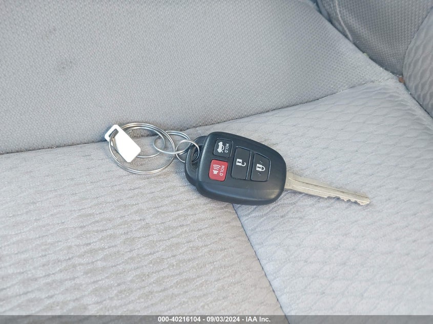 2015 TOYOTA COROLLA L/LE/LE PLS/PRM/S/S PLS - 2T1BURHE7FC388246