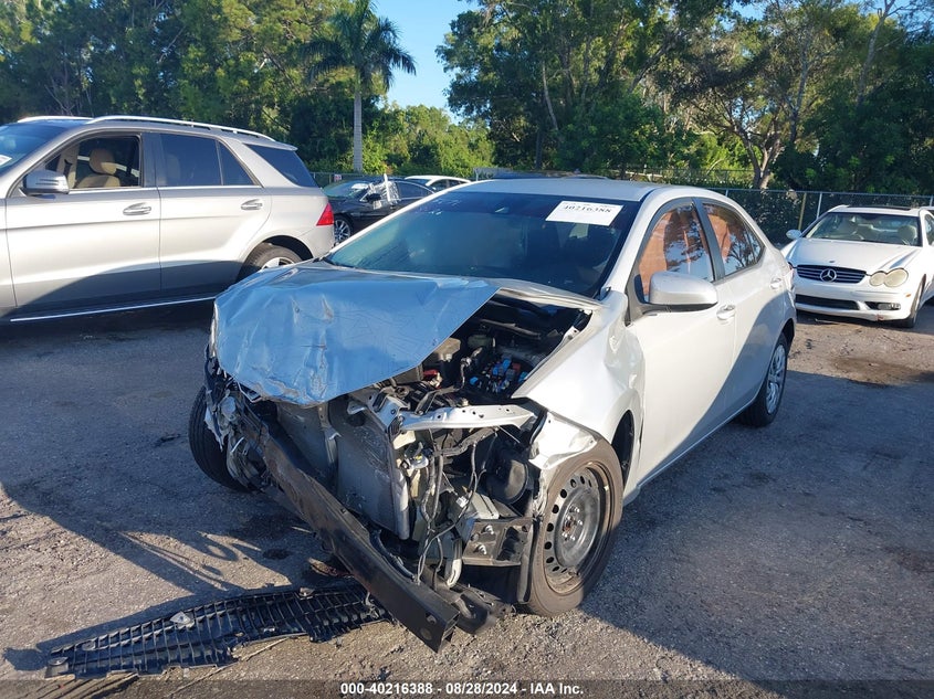 VIN 5YFBURHE4HP615671 2017 TOYOTA COROLLA LE