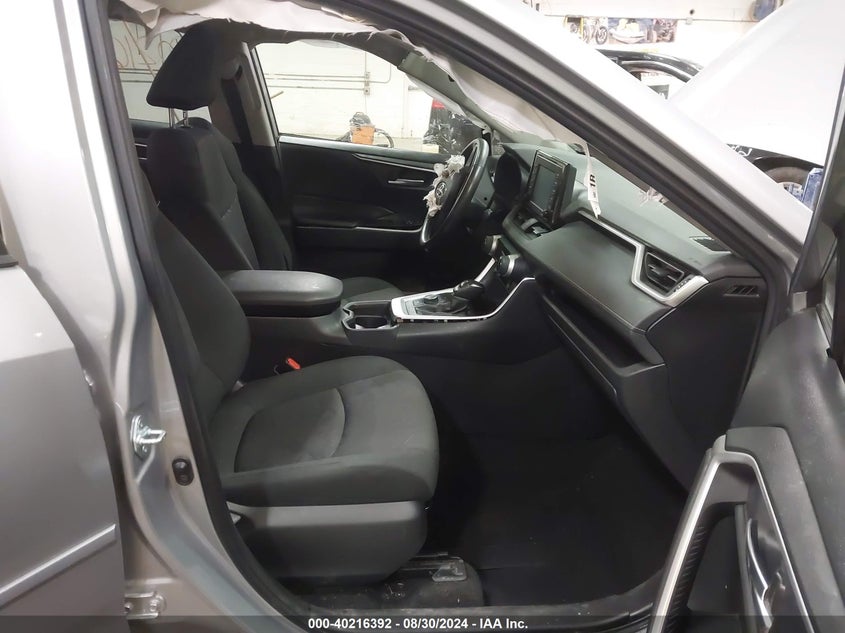 2021 TOYOTA RAV4 HYBRID XLE - JTMRWRFV1MD134673