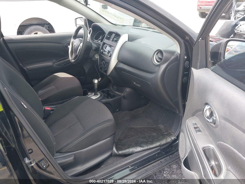 2018 NISSAN VERSA 1.6 SV - 3N1CN7AP2JL821420