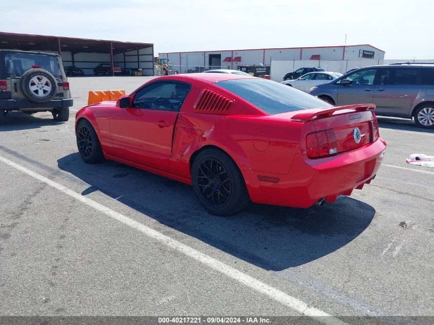 2005 Ford Mustang V6 Deluxe/V6 Premium VIN: 1ZVFT80N455174401 Lot: 40217221