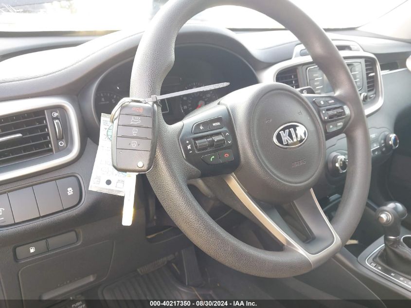 2017 KIA SORENTO 2.4L LX - 5XYPG4A32HG301952