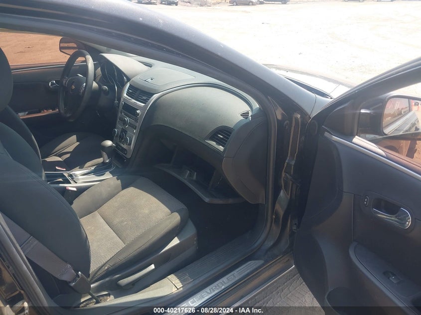 2011 CHEVROLET MALIBU VIN: 1G1ZC5EU4BF390245