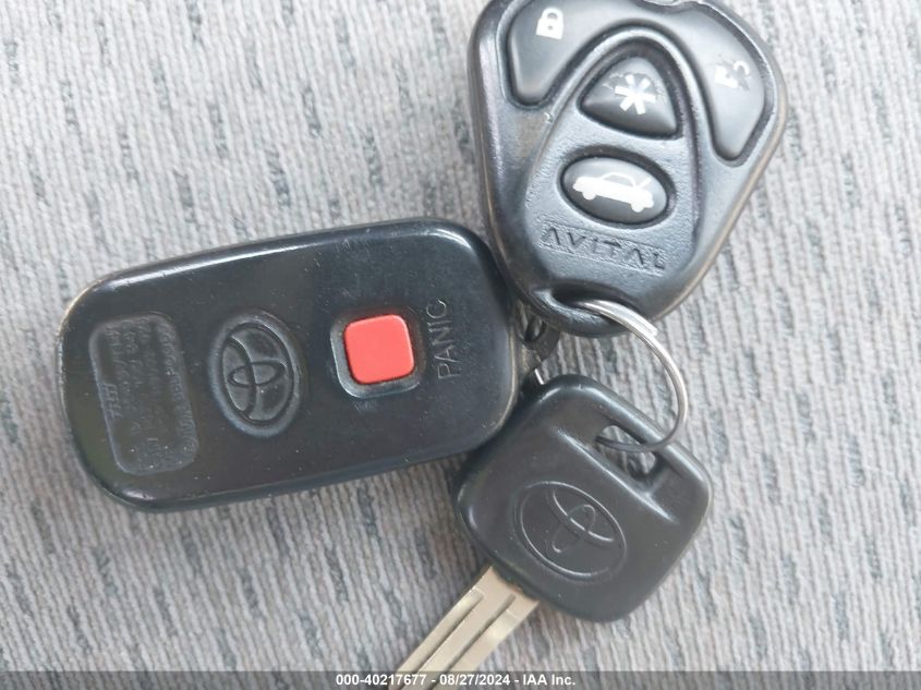 2004 Toyota Camry Le VIN: 4T1BE32K74U356515 Lot: 40217677