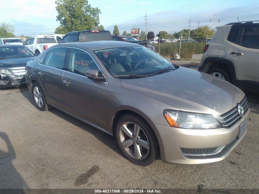 1VWBT7A35FC006821 2015 VOLKSWAGEN PASSAT - Image 1