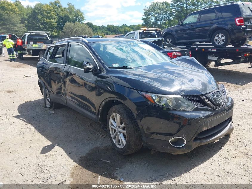 JN1BJ1CR6JW286329 2018 NISSAN ROGUE - Image 1