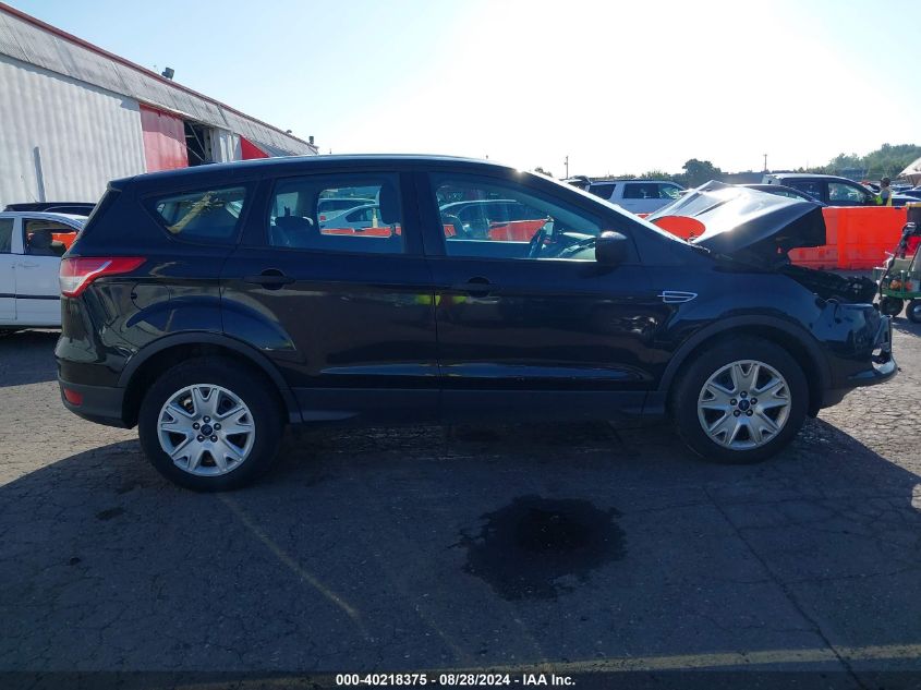 2015 Ford Escape S VIN: 1FMCU0F71FUB32042 Lot: 40218375