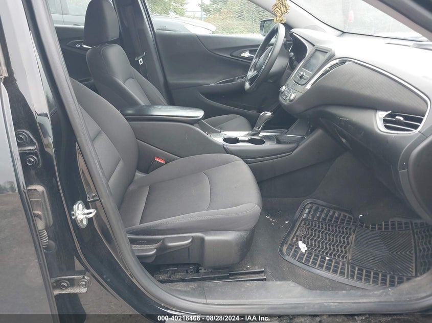 2018 CHEVROLET MALIBU LT - 1G1ZD5ST7JF121437