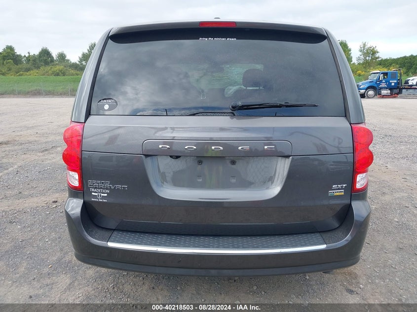 2018 DODGE GRAND CARAVAN SXT - 2C4RDGCG7JR301210