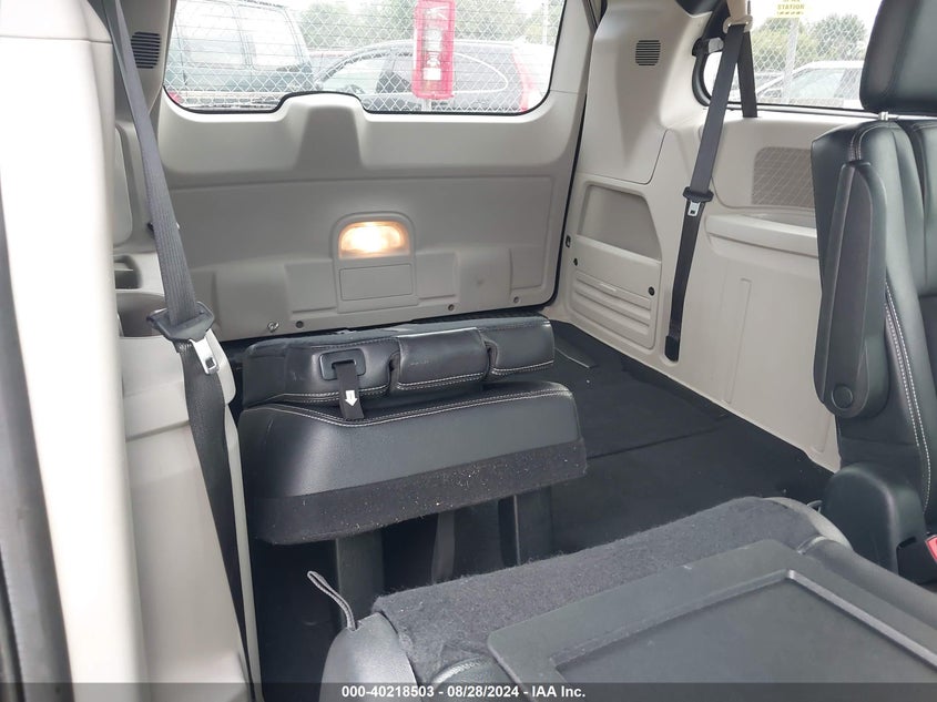 2018 DODGE GRAND CARAVAN SXT - 2C4RDGCG7JR301210