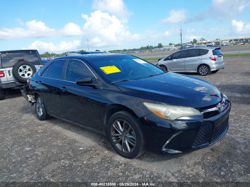 4T1BF1FK4HU334764 2017 TOYOTA CAMRY - Image 1