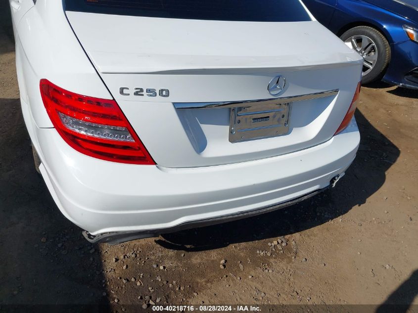 2014 Mercedes-Benz C 250 Luxury/Sport VIN: WDDGF4HB1ER319524 Lot: 40218716