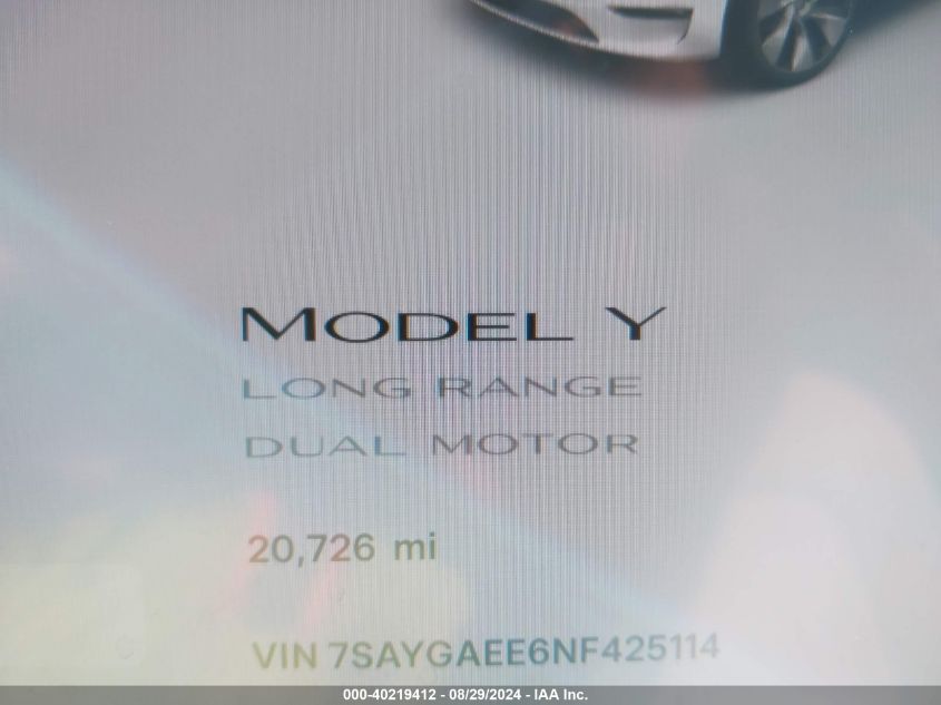 2022 Tesla Model Y Long Range Dual Motor All-Wheel Drive VIN: 7SAYGAEE6NF425114 Lot: 40219412