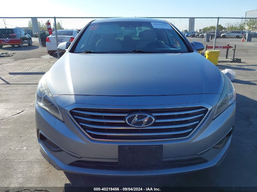 2016 HYUNDAI SONATA SE - 5NPE24AF0GH389388