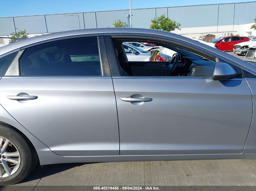 2016 Hyundai Sonata Se VIN: 5NPE24AF0GH389388 Lot: 40219456