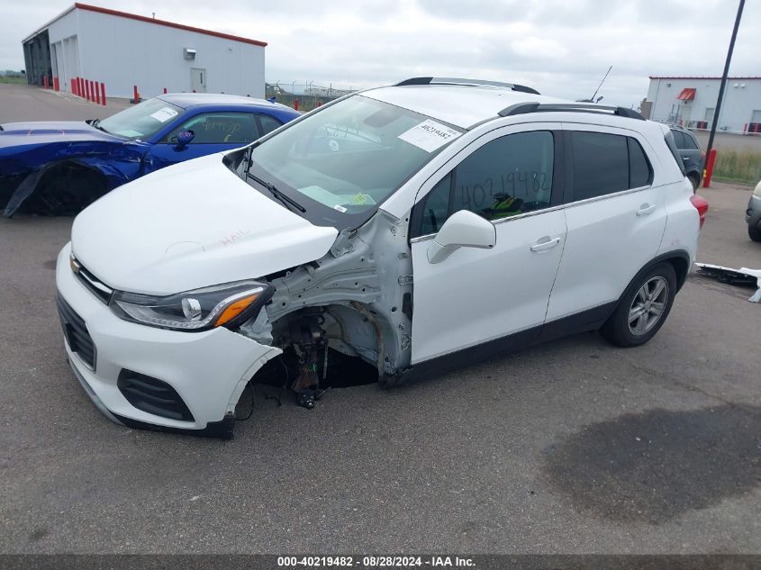 3GNCJPSB1JL147604 2018 CHEVROLET TRAX - Image 2