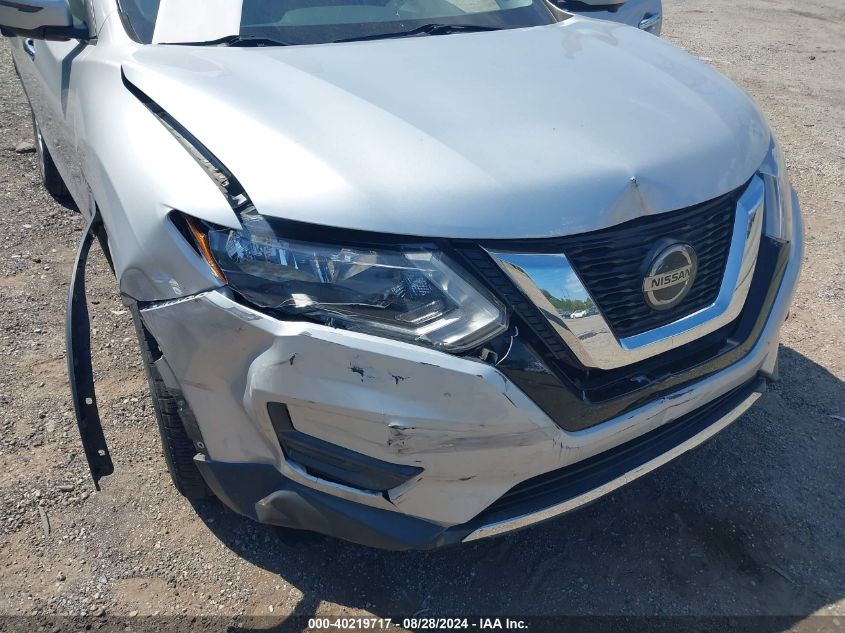 VIN: 5N1AT2MV2JC809587 2018 NISSAN ROGUE SV/SL