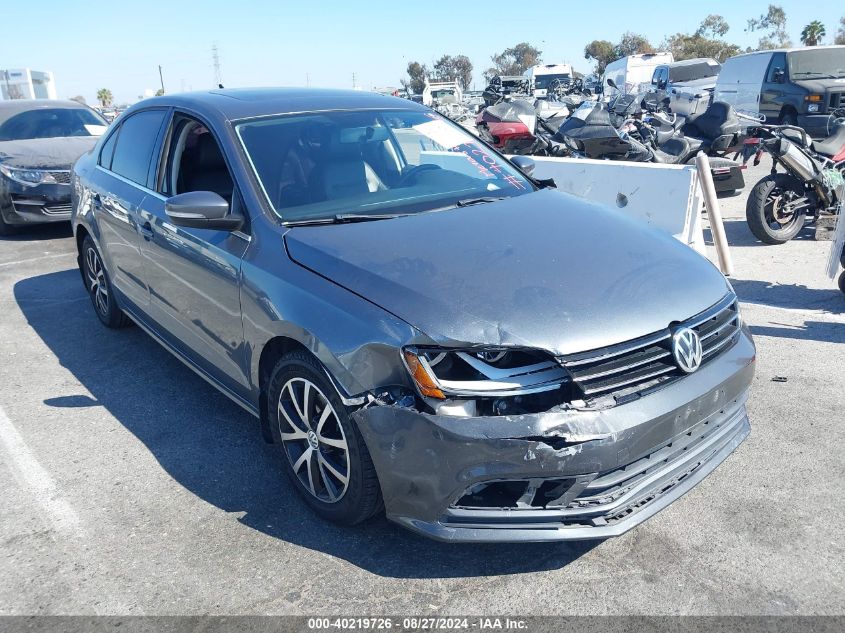 3VWDB7AJ2HM409442 2017 VOLKSWAGEN JETTA - Image 1