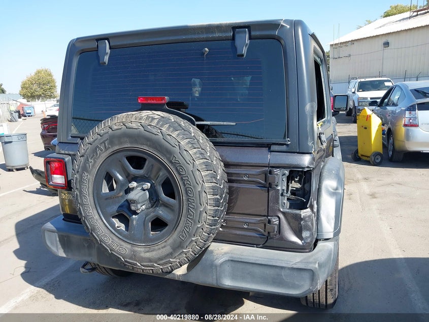 VIN 1C4HJXDN6JW200720 2018 JEEP WRANGLER UNLIMITED SPORT