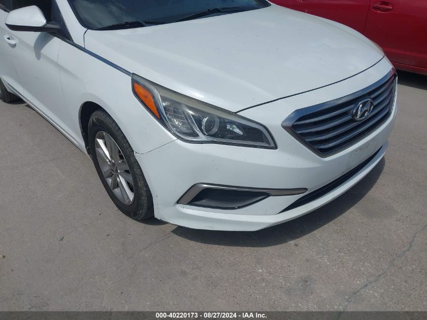 2017 Hyundai Sonata VIN: 5NPE24AF4HH570611 Lot: 40220173