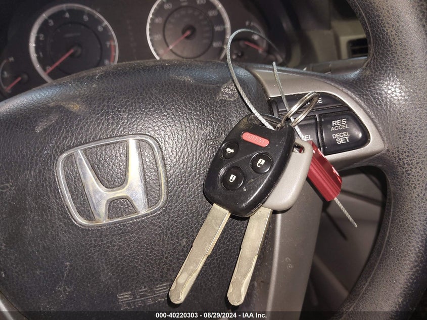 2011 Honda Accord 2.4 Lx-P VIN: 1HGCP2F45BA068422 Lot: 40220303