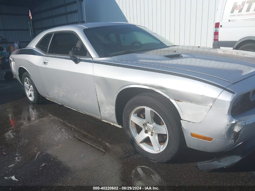 2009 Dodge Challenger Se VIN: 2B3LJ44V19H591182 Lot: 40220602