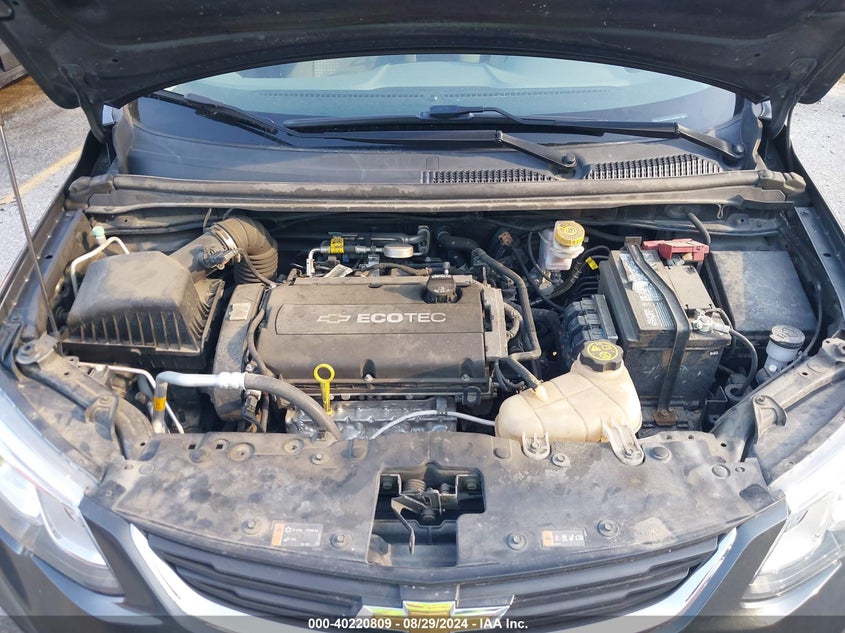 2018 Chevrolet Sonic Ls Auto VIN: 1G1JB5SH5J4109880 Lot: 40220809