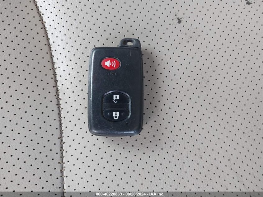 2011 Toyota Prius Two VIN: JTDKN3DU7B0285033 Lot: 40220869