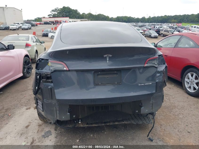 2022 Tesla Model Y Long Range Dual Motor All-Wheel Drive VIN: 7SAYGDEE4NF327183 Lot: 40221180