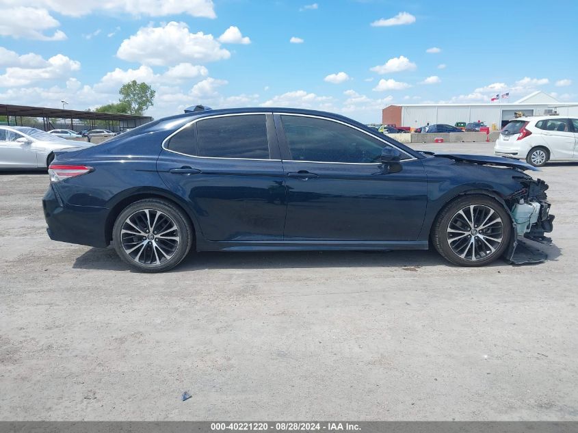 2018 Toyota Camry Se VIN: 4T1B11HK2JU558245 Lot: 40221220