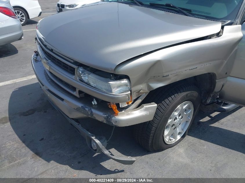 2002 Chevrolet Tahoe Z71 VIN: 1GNEK13T62R125800 Lot: 40221409