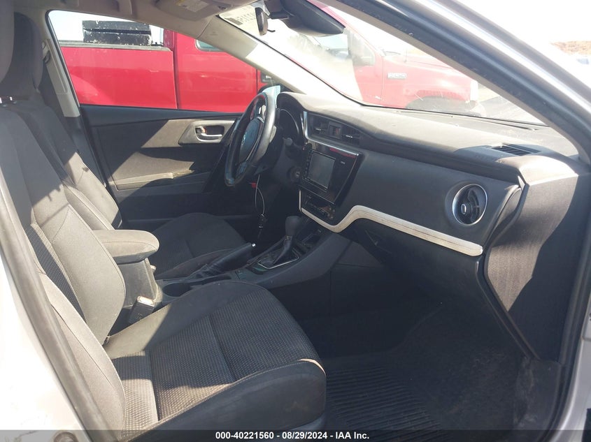 2018 TOYOTA COROLLA IM JTNKARJE2JJ557679