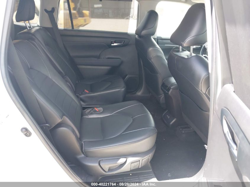 2022 Toyota Highlander Xle VIN: 5TDGZRAH7NS542715 Lot: 40221764