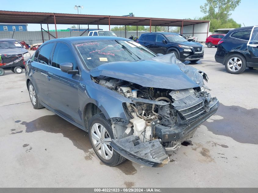 3VW2B7AJ3HM279128 2017 VOLKSWAGEN JETTA - Image 1