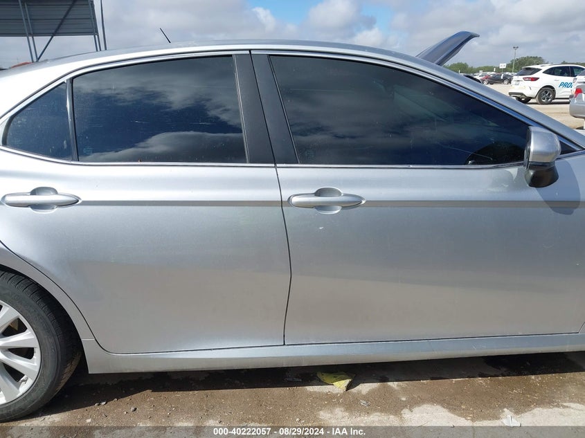 2018 TOYOTA CAMRY LE - 4T1B11HK9JU076419