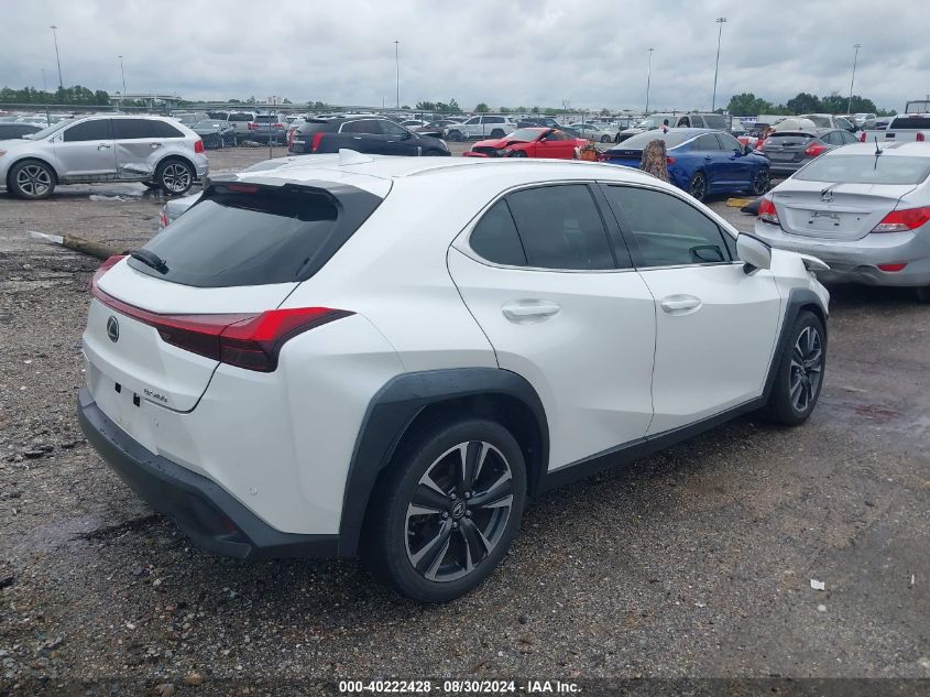 VIN JTHX3JBH6L2023112 2020 Lexus UX 200 no.4