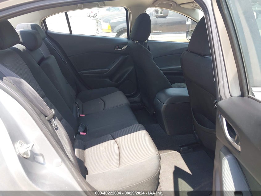 2016 MAZDA MAZDA3 I SPORT - JM1BM1U70G1307859