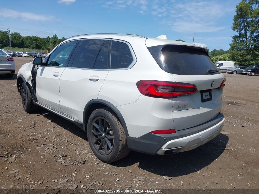 VIN 5UXCR6C57KLL27105 2019 BMW X5, Xdrive40I no.3